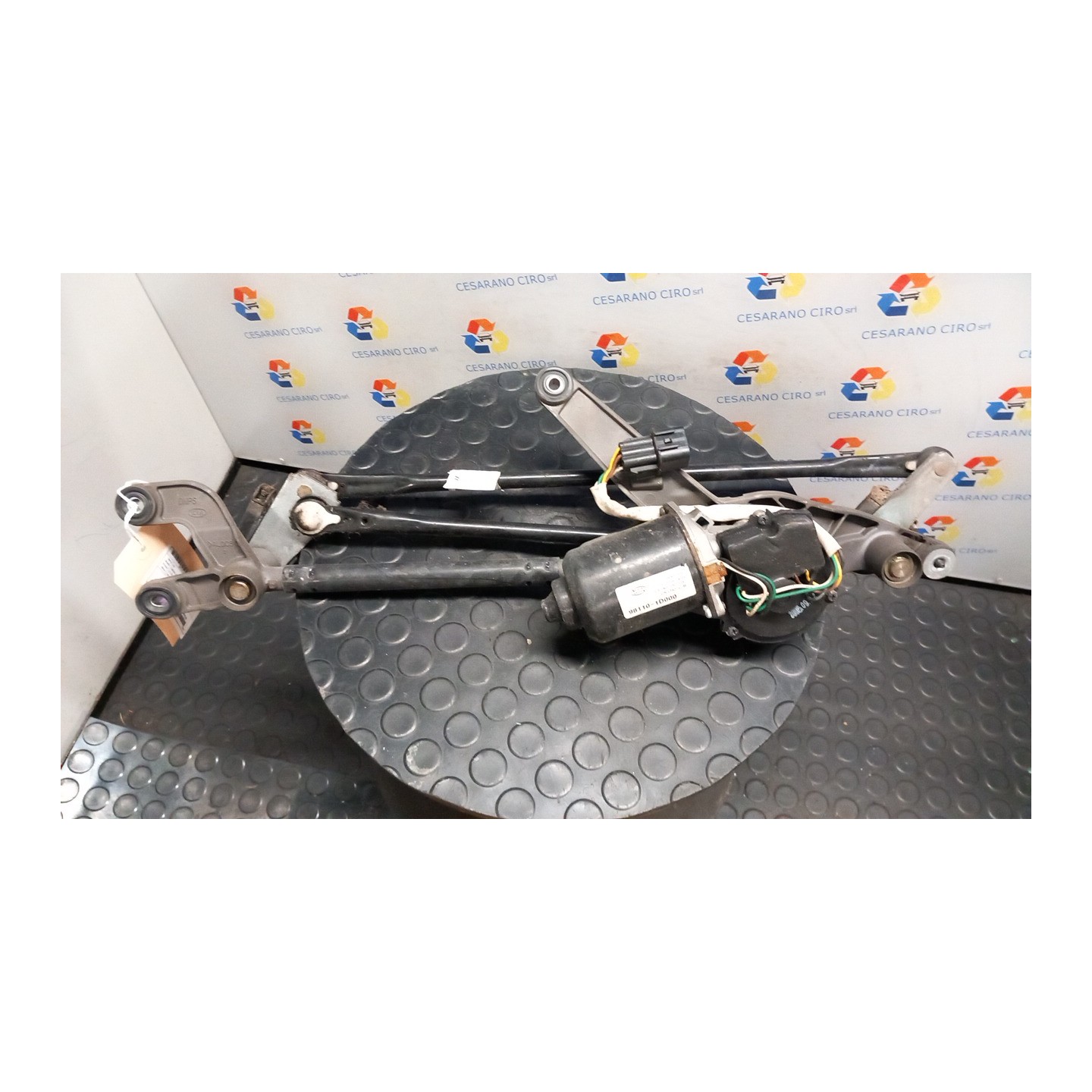 MECCANISMO TERGIPARABREZZA CON MOTORINO 072 KIA CARENS 2A SERIE (11/06-) D4EA 981001D000
