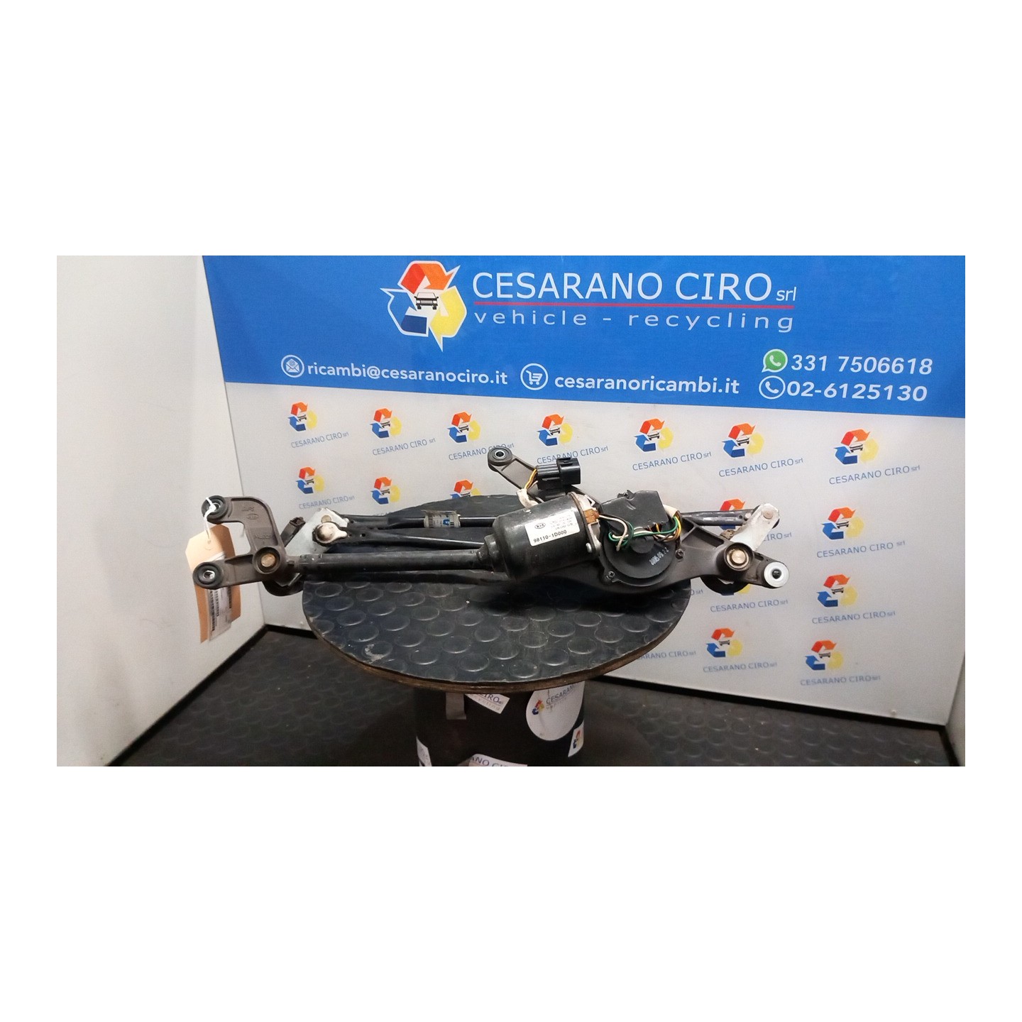 MECCANISMO TERGIPARABREZZA CON MOTORINO 072 KIA CARENS 2A SERIE (11/06-) D4EA 981001D000