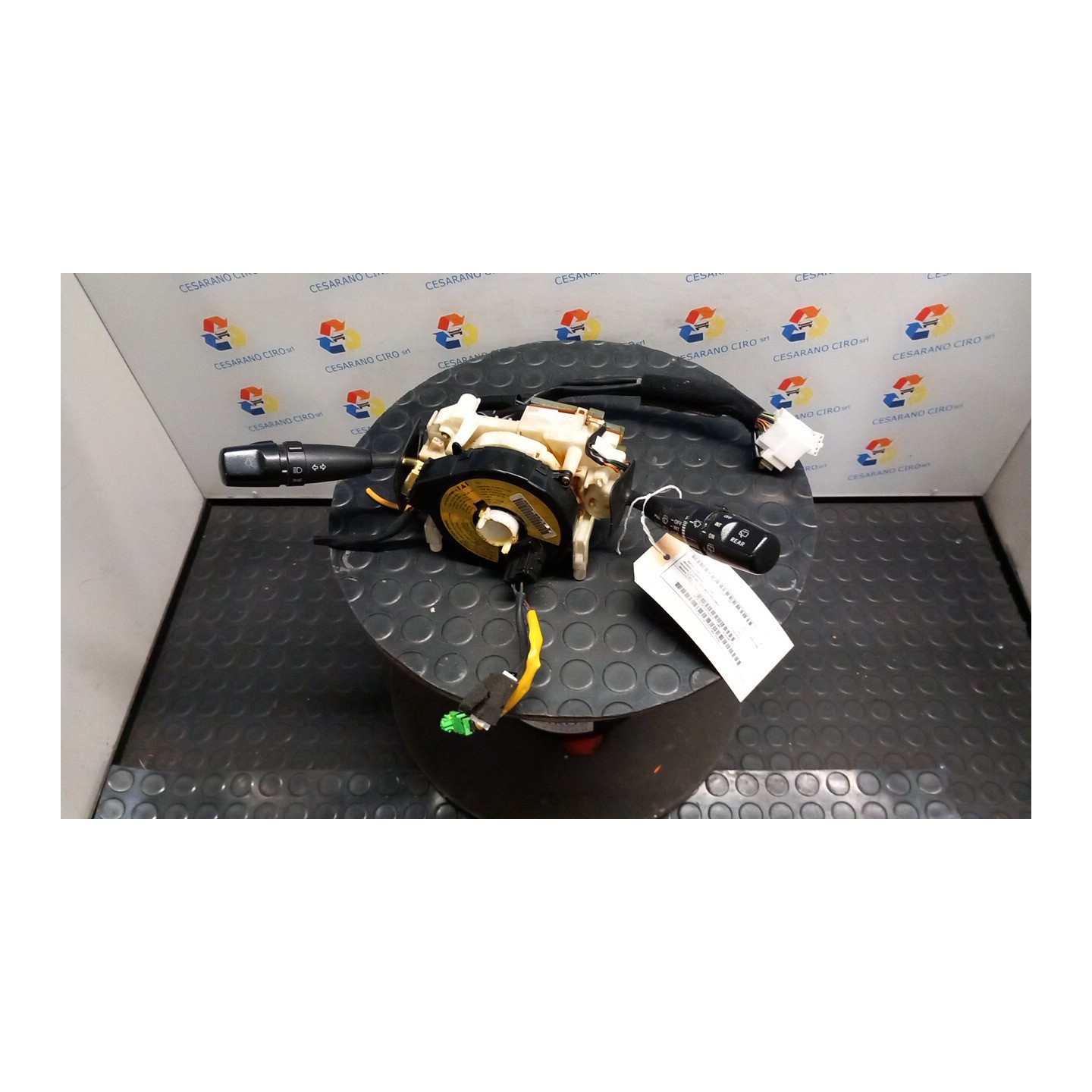 DEVIOGUIDASGANCIO COMPL. 141 KIA CARNIVAL 1A SERIE (04/99-12/06 J3 0K58A66120