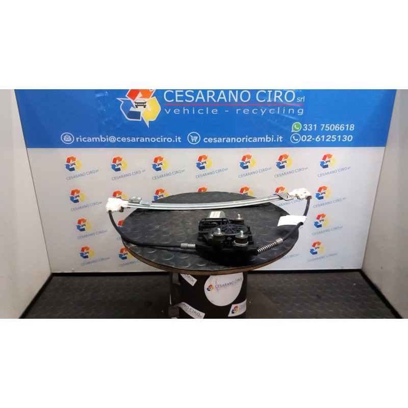ALZACRISTALLO ELETTR. PORTA ANT. SX. 065 ALFA ROMEO 147 (W8) (10/04-07/11) 937A3000 46751871