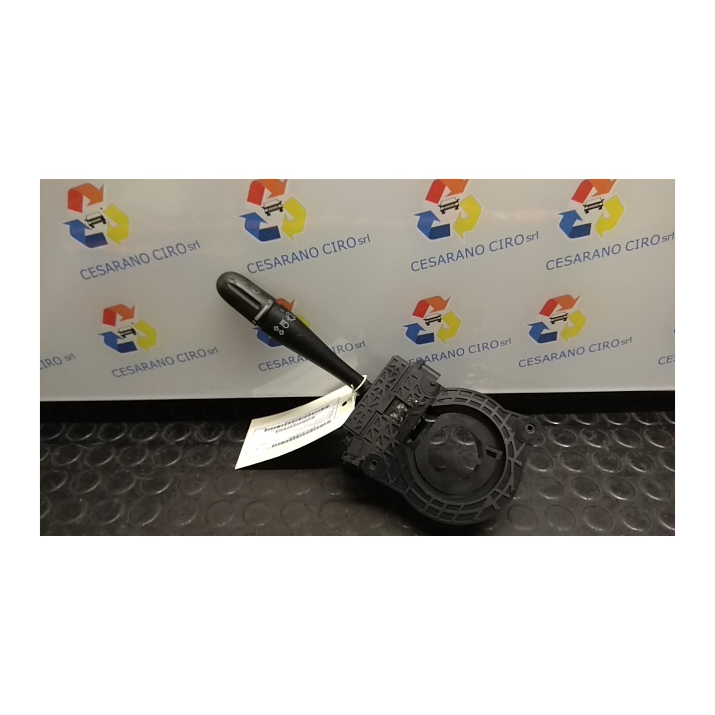 INTERRUTTORE BLOCCO COMANDO LUCI 039 CHRYSLER VOYAGER/GRAND VOYAGER (04/04-1 25L K0ZL691J8AD