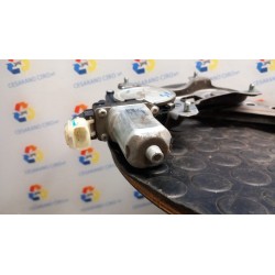 ALZACRISTALLO ELETTR. PORTA ANT. SX. 105 HYUNDAI I20 (01/09-) G4LA 824031J010