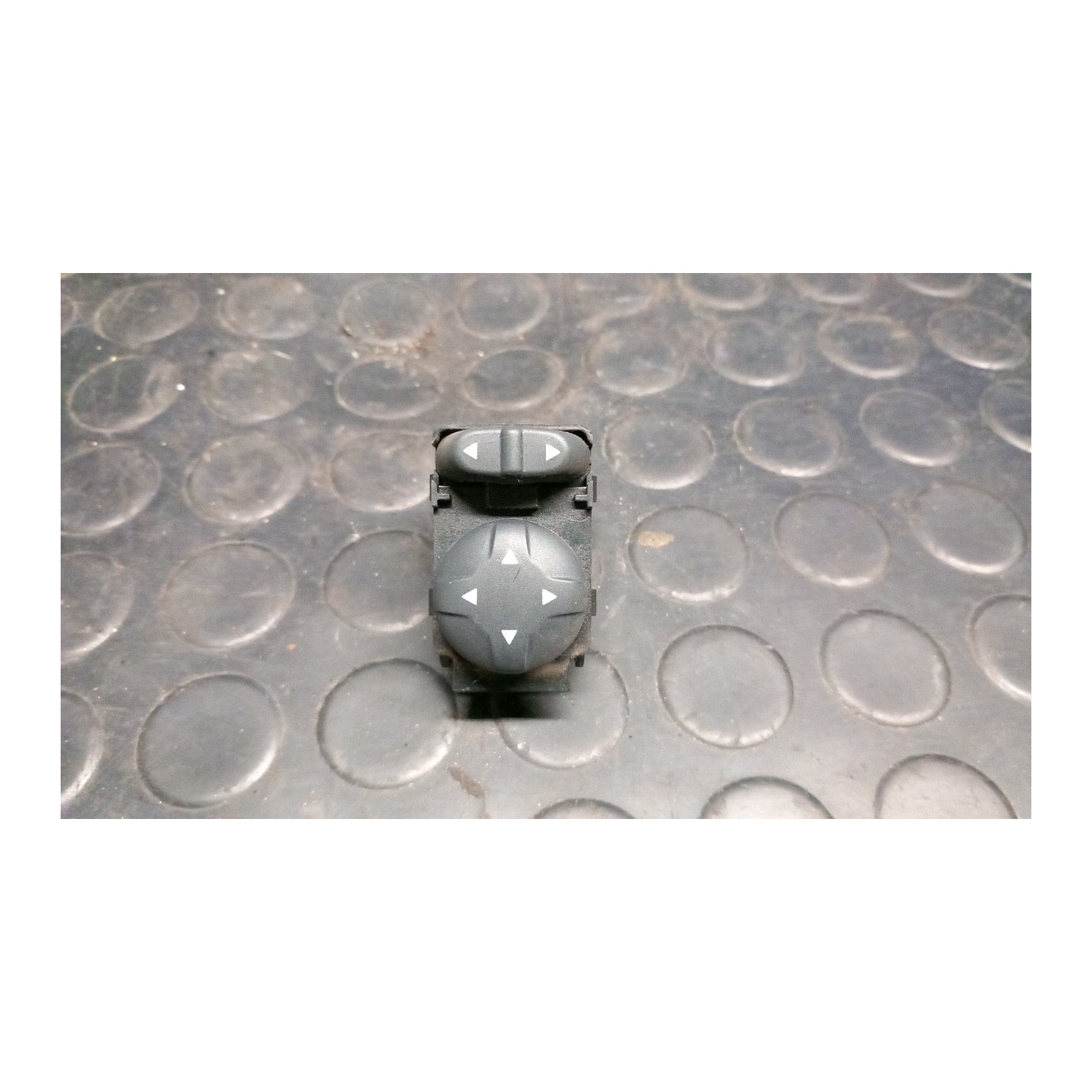 INTERRUTTORE REGOLAZIONE RETROVISORE EST. 131 FORD KA (CCU) (10/08-) 169A4000 1571486