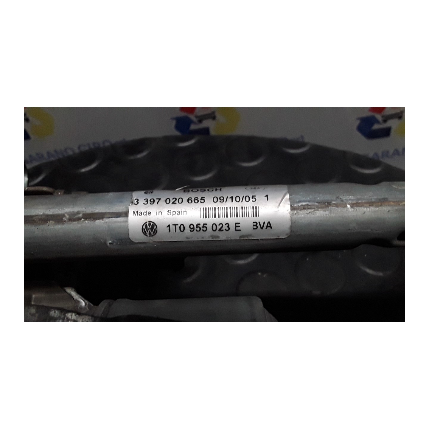 MOTORINO TERGIPARABREZZA DIVERGENTE SX. 077 VOLKSWAGEN TOURAN (1T) (02/03-11/10) BKC 1T0955023E