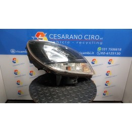 PROIETTORE DX. 008 RENAULT KANGOO (04/03-03/09) K9KW7 260107401R