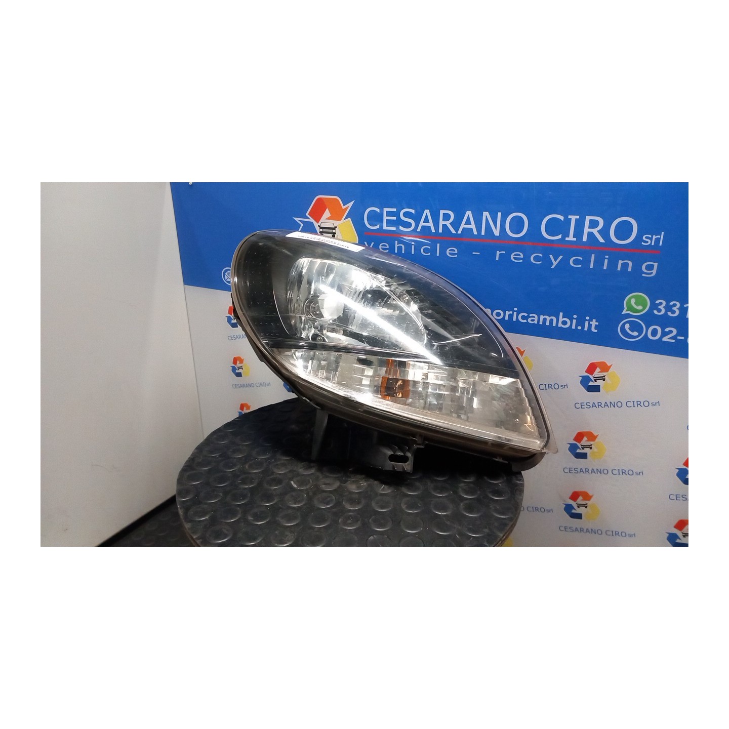 PROIETTORE DX. 008 RENAULT KANGOO (04/03-03/09) K9KW7 260107401R