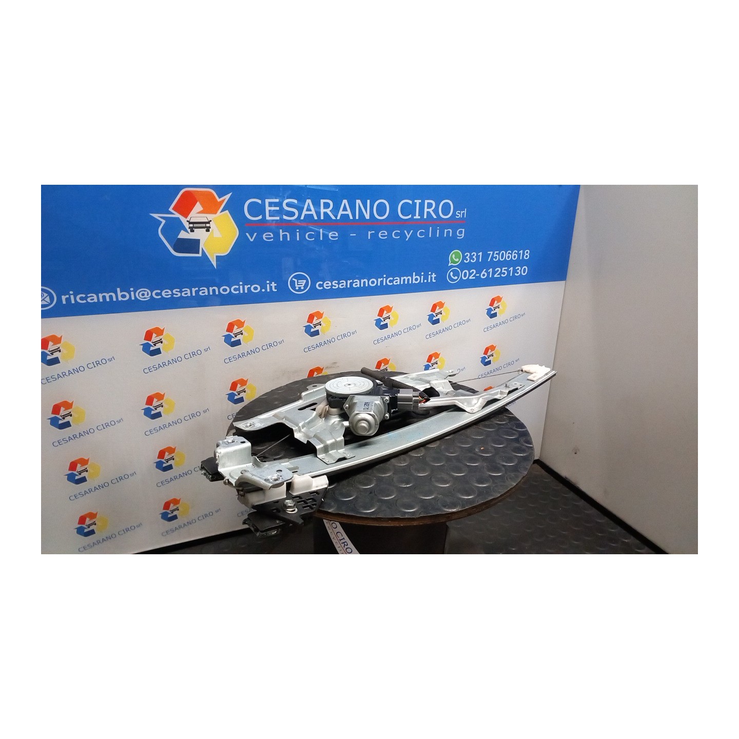 ALZACRISTALLO ELETTR. PORTA ANT. C/MOTORINO SX. 033 HONDA CIVIC 8A SERIE (12/05-) R18A2 72250SMGE01