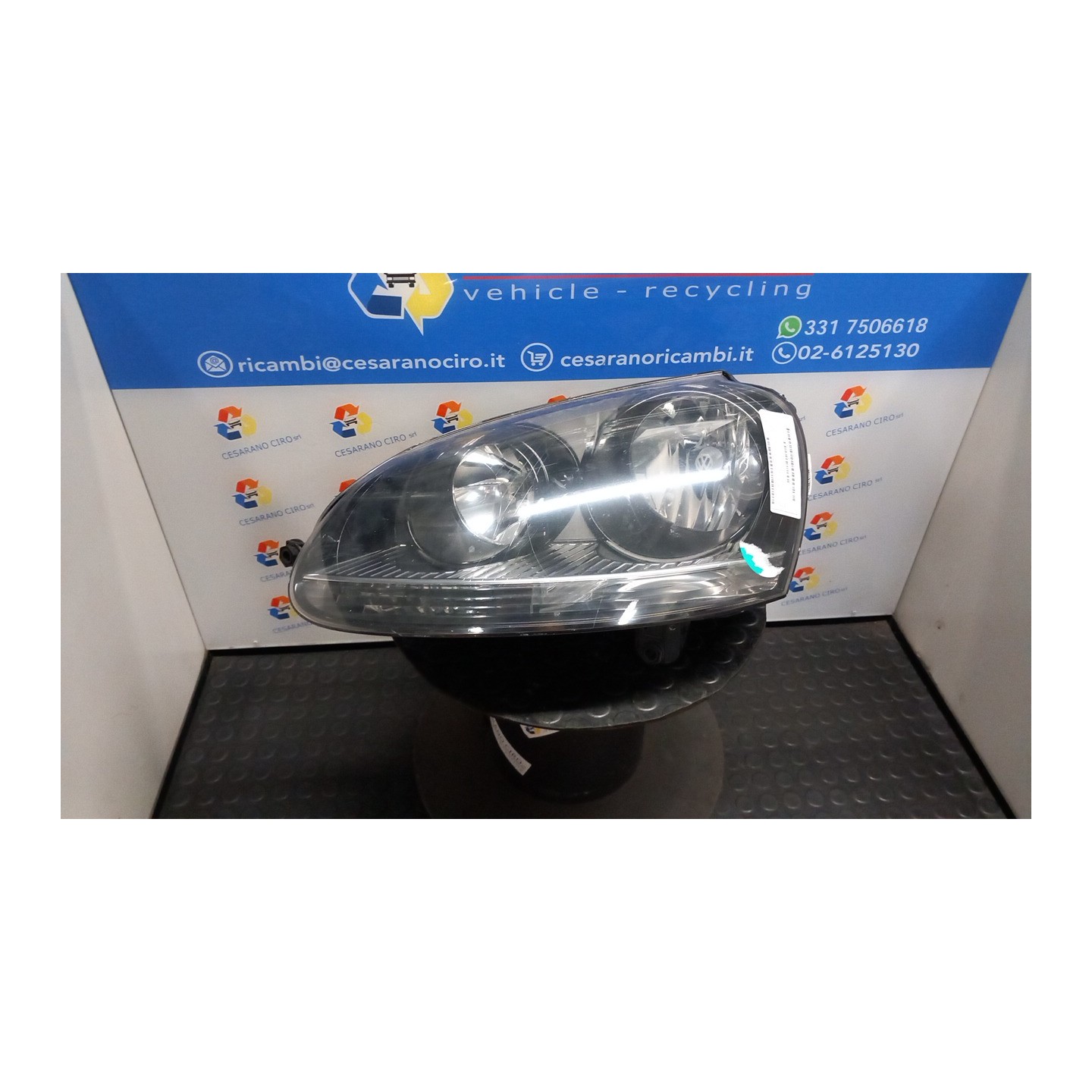 PROIETTORE NERO/CROMO SX. 036 VOLKSWAGEN GOLF (1K) (10/03-12/09) BLS 1K6941029T