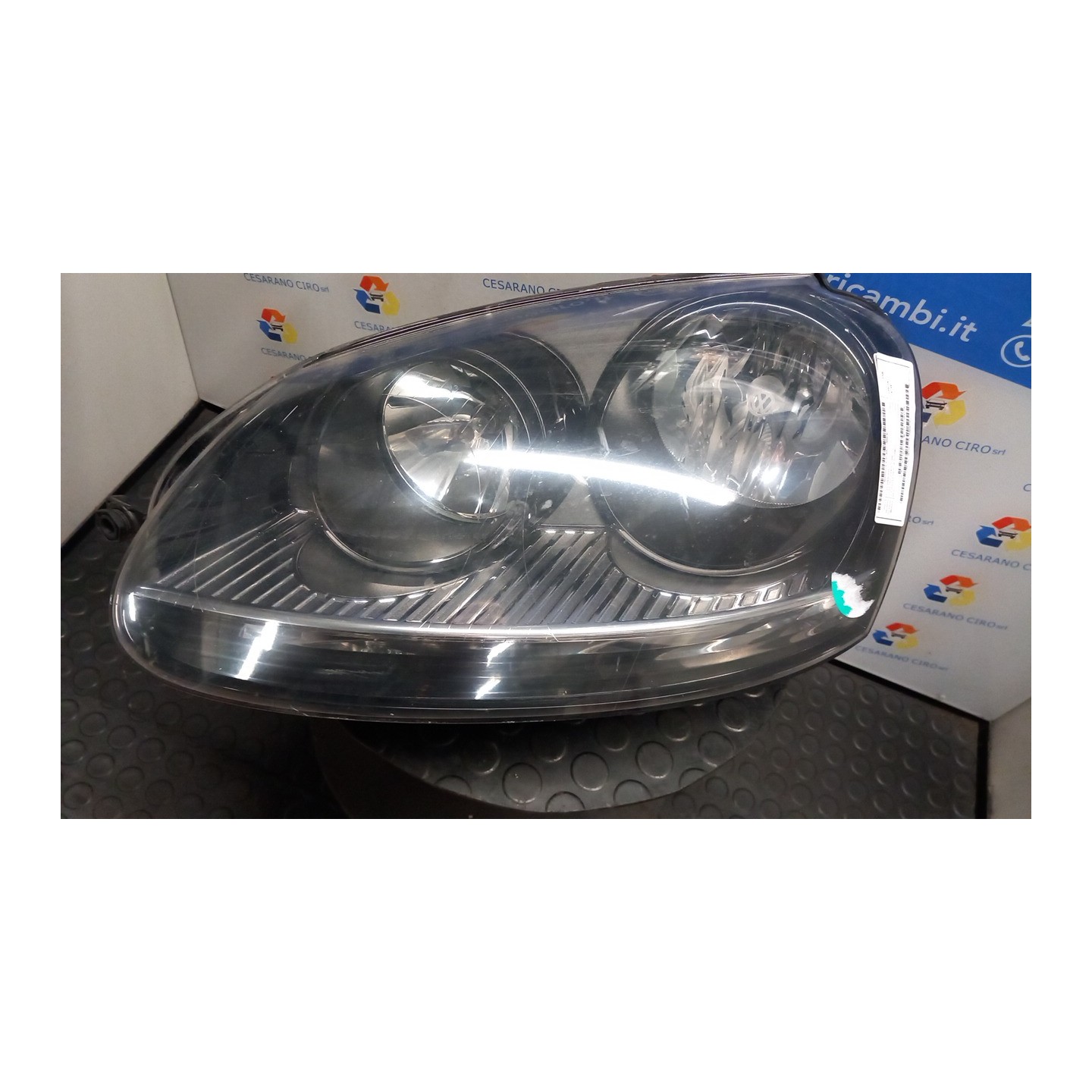 PROIETTORE NERO/CROMO SX. 036 VOLKSWAGEN GOLF (1K) (10/03-12/09) BLS 1K6941029T