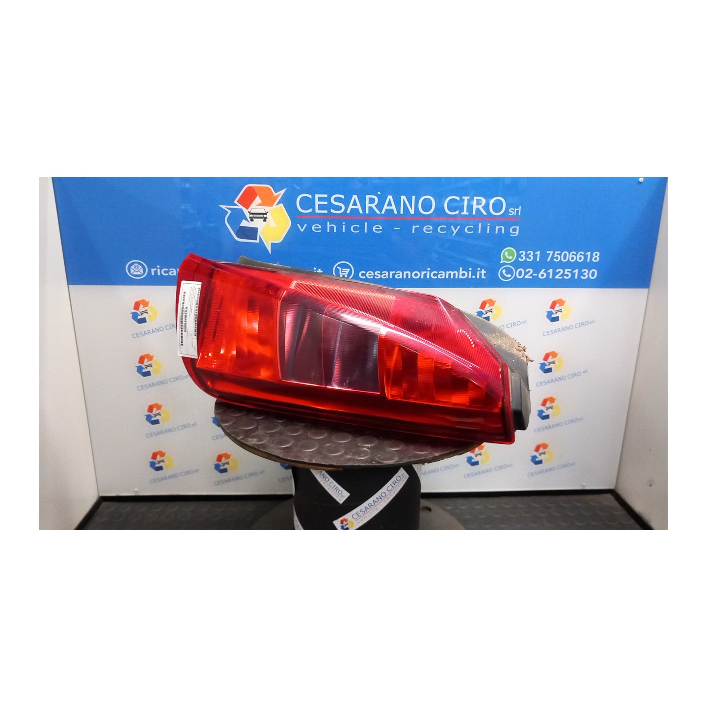 FANALE POST. DX. 103 LANCIA MUSA (TG) (07/04-06/08) 843A1000 51732445