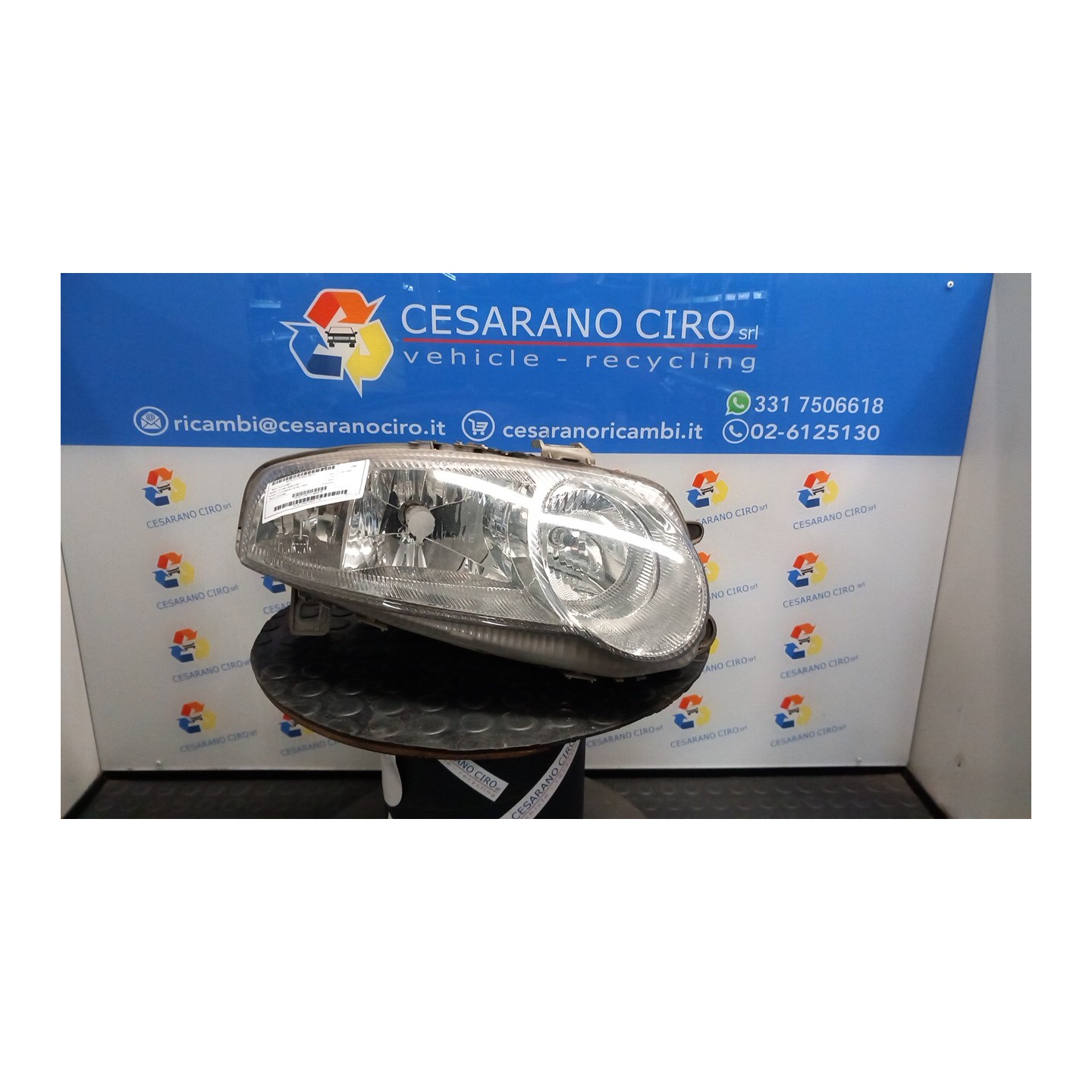 PROIETTORE DX. 114 ALFA ROMEO 147 (W8) (08/00-01/06) 937A2000 46826194