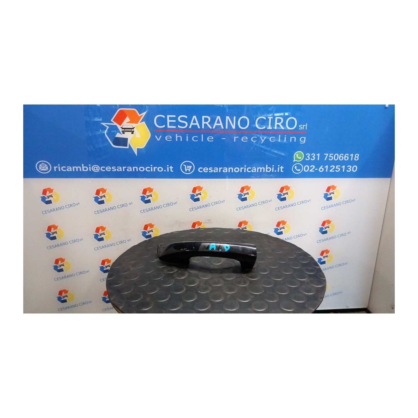MANIGLIA PORTA ANT. DX. 021 VOLKSWAGEN GOLF (5K/AJ) (09/08-) CAV 5K0837206D3FZ