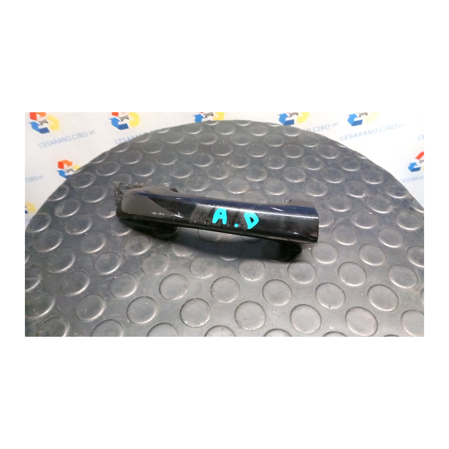 MANIGLIA PORTA ANT. DX. 021 VOLKSWAGEN GOLF (5K/AJ) (09/08-) CAV 5K0837206D3FZ