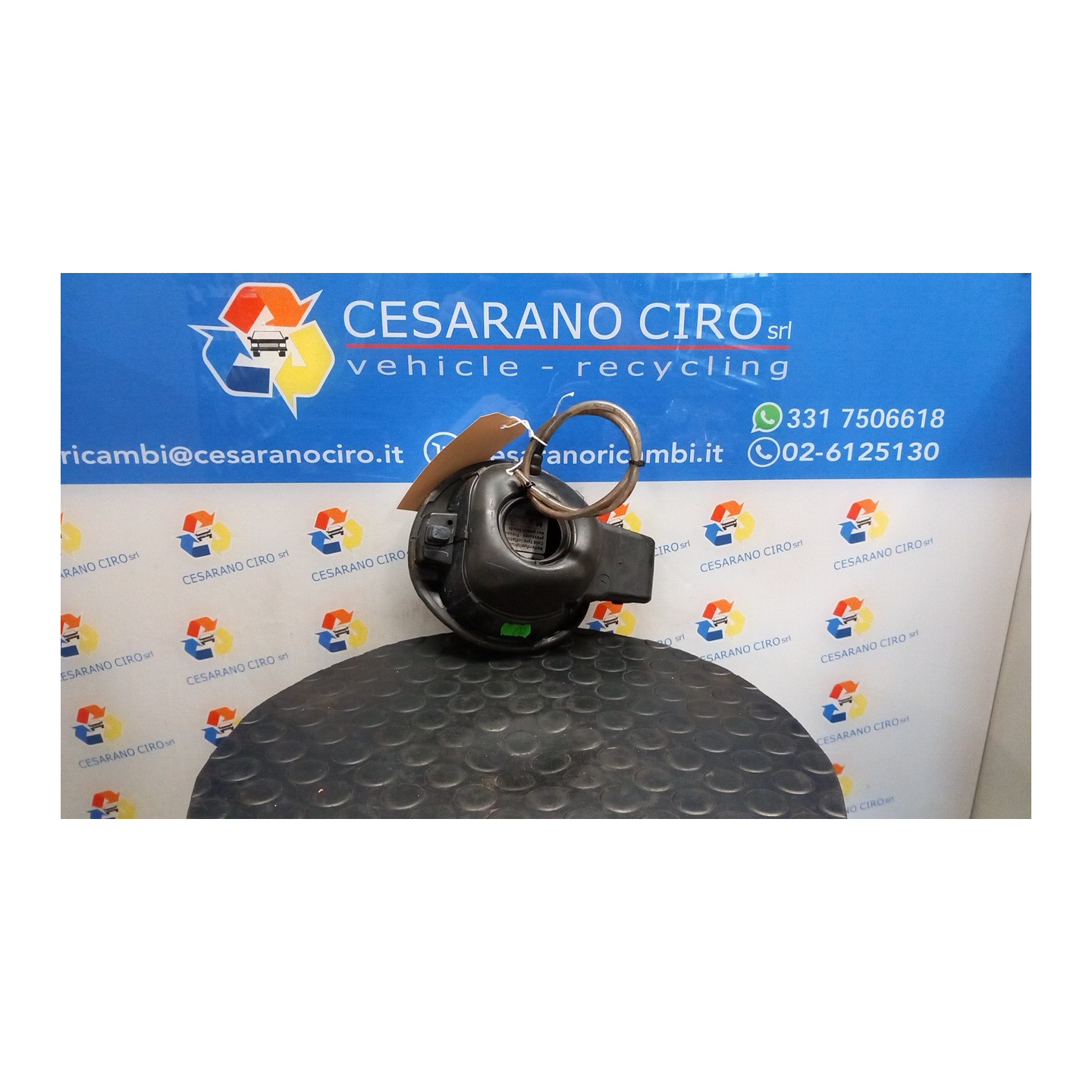 SPORTELLO CARBURANTE 028 VOLKSWAGEN GOLF (5K/AJ) (09/08-) CAV 5K6809857CGRU