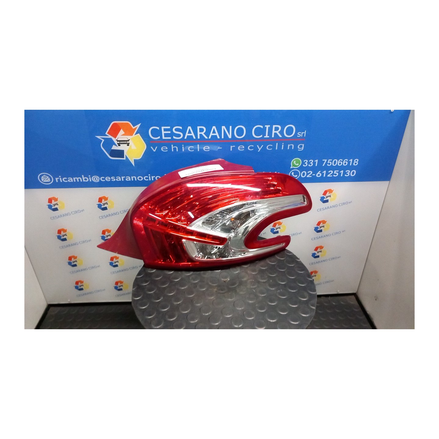 FANALE POST. DX. 086 PEUGEOT 208 (01/12-11/15) 9H05 9672628380