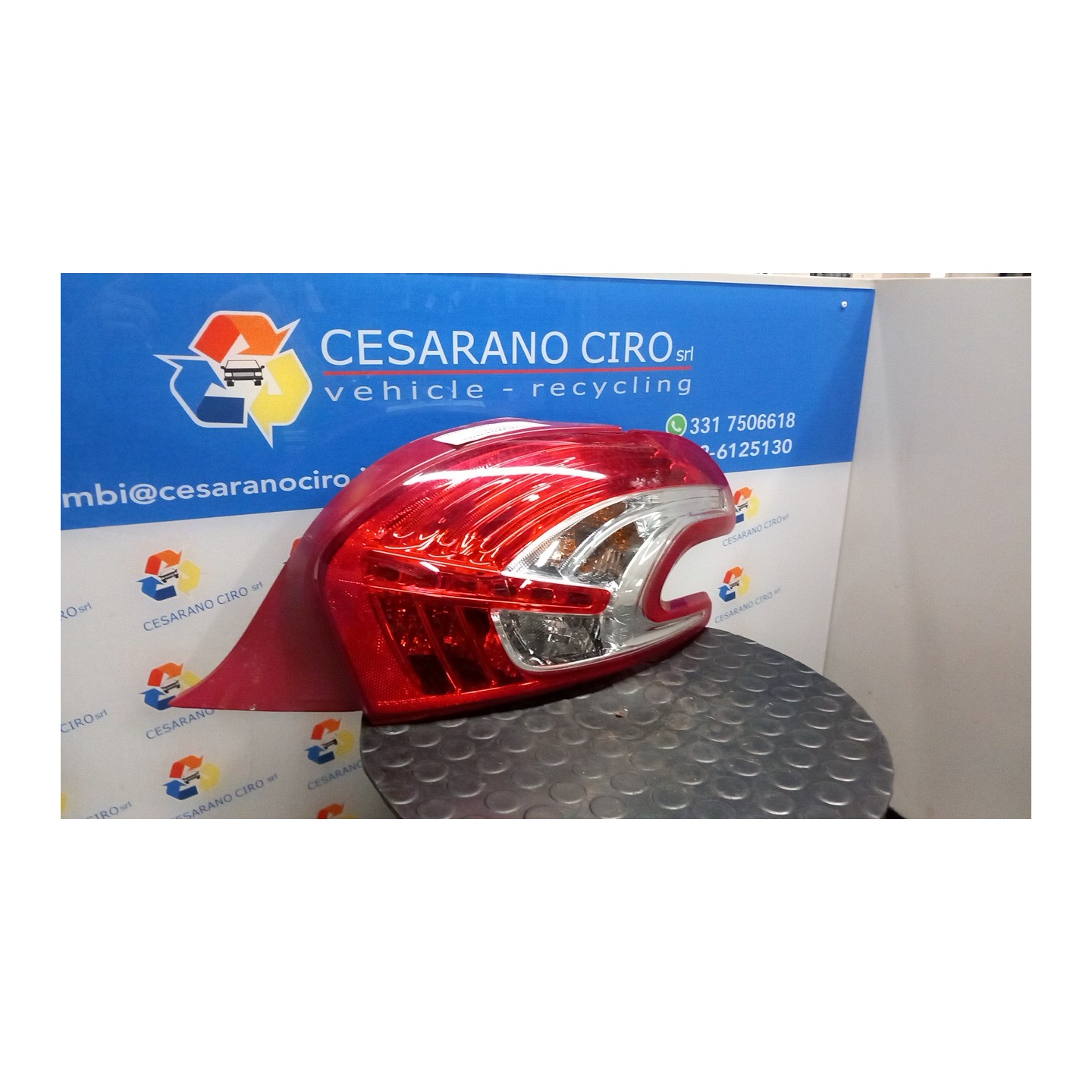 FANALE POST. DX. 086 PEUGEOT 208 (01/12-11/15) 9H05 9672628380