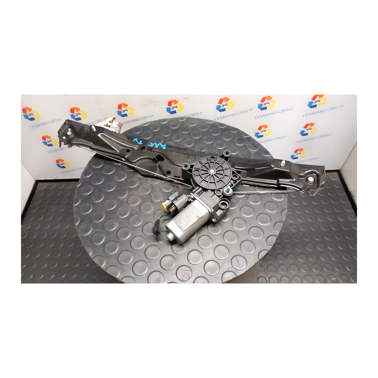ALZACRISTALLO ELETTR. PORTA ANT. C/MOTORINO SX. 067 FORD KA (CCU) (10/08-03/17) 169A4000 1749890