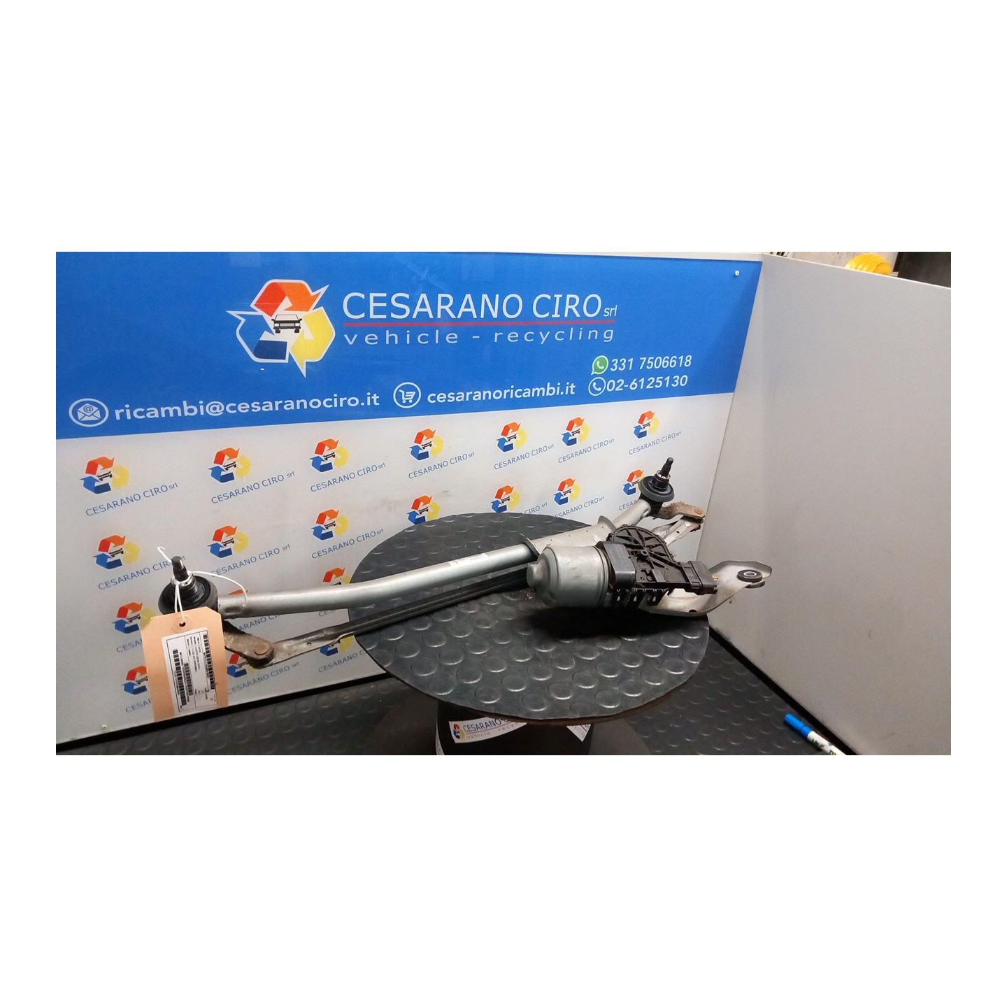 MECCANISMO TERGIPARABREZZA CON MOTORINO 037 DACIA DUSTER (03/10-12/13) K4MA6 6001550803