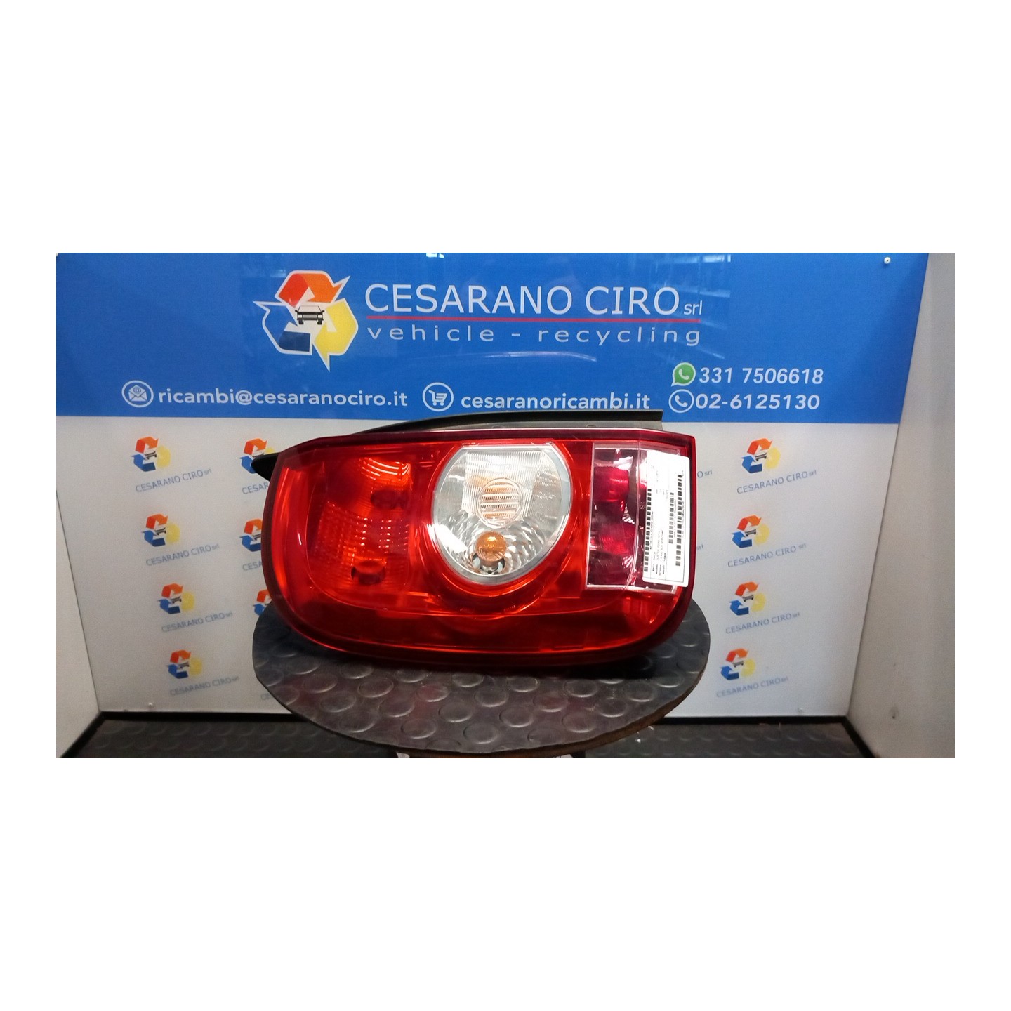 FANALE POST. SX. 044 DACIA DUSTER (03/10-12/13) K4MA6 265550035R