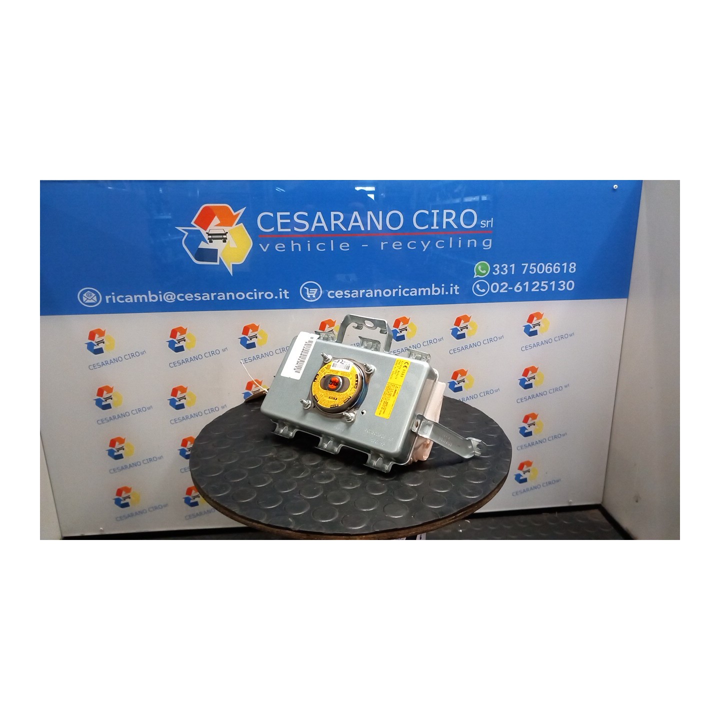 DISPOSITIVO AIRBAG LATO PASSEGGERO 064 TOYOTA YARIS (09/11-02/15) 1NZ-FXE 739600D111