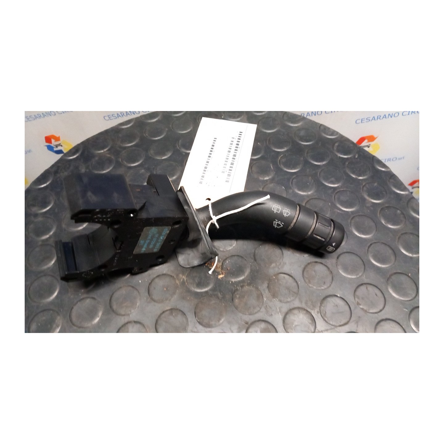 BLOCCO COMANDI TERGICRISTALLI NERO SATINATO 080 VOLKSWAGEN FOX (5Z) (04/05-07/11) BMD 5Z0953503C1NN