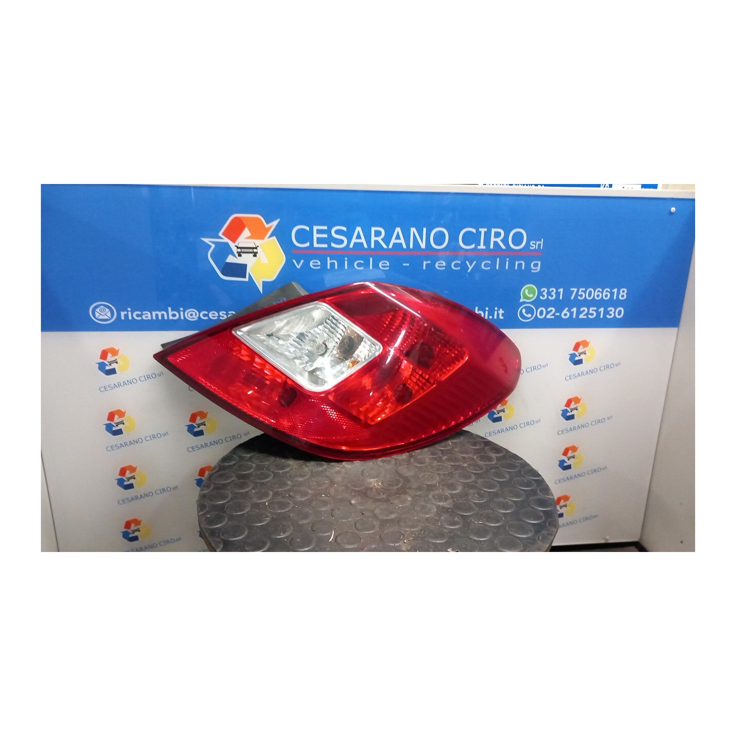 FANALE POST. DX. 081 OPEL CORSA (S07) (07/06-02/11) Z12XEP 93190951