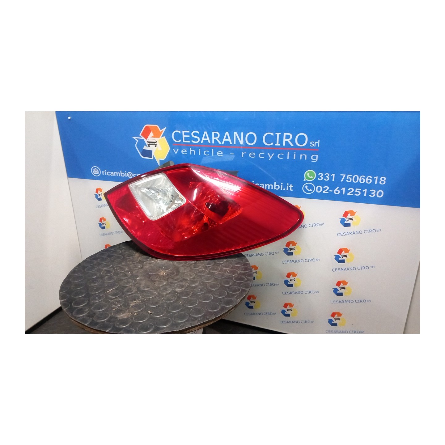 FANALE POST. DX. 081 OPEL CORSA (S07) (07/06-02/11) Z12XEP 93190951