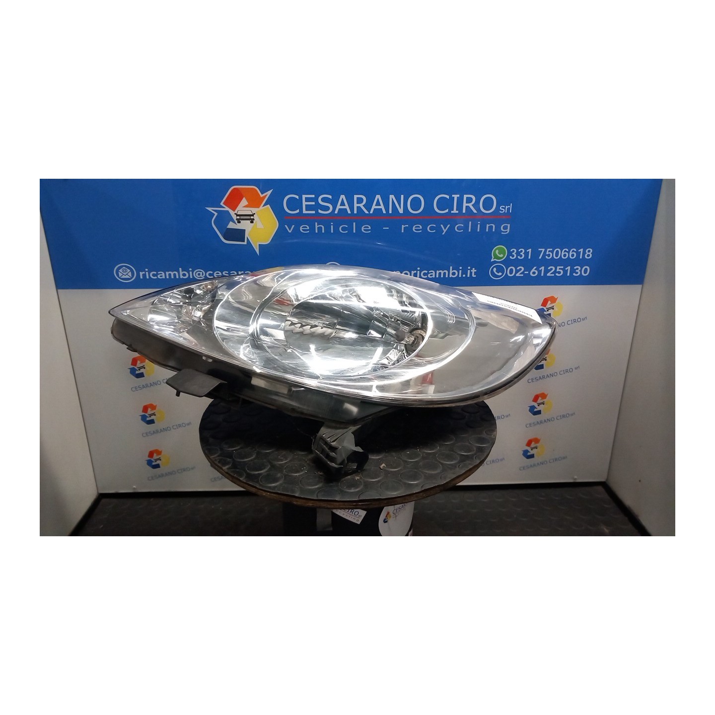 PROIETTORE SX. 101 PEUGEOT 107 (06/05-) 1KR 620874