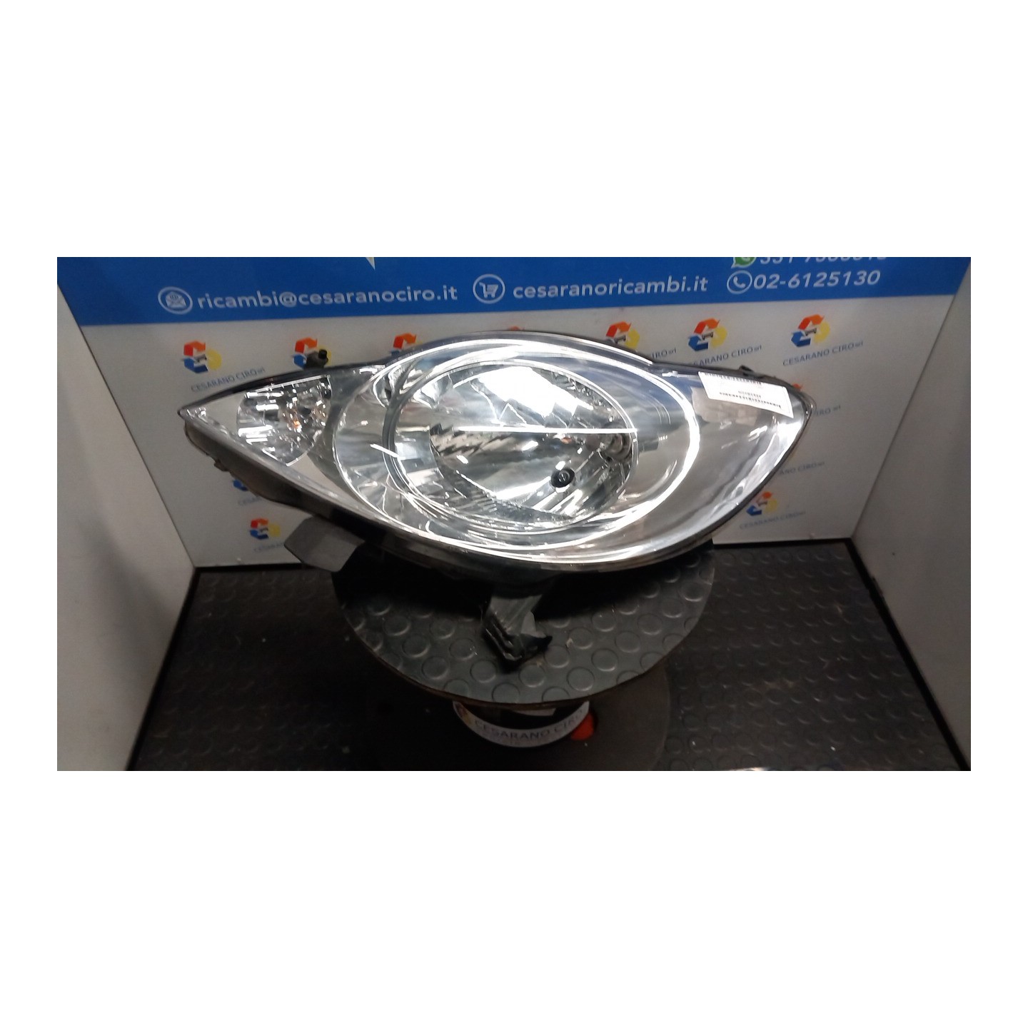 PROIETTORE SX. 101 PEUGEOT 107 (06/05-) 1KR 620874