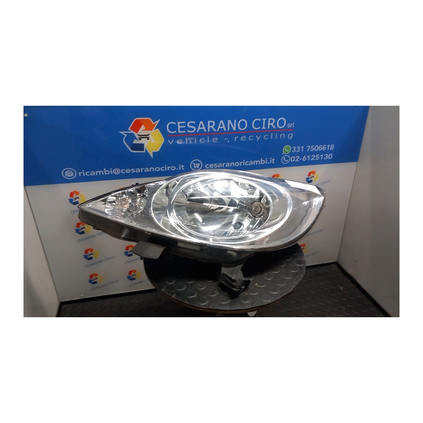 PROIETTORE SX. 101 PEUGEOT 107 (06/05-) 1KR 620874