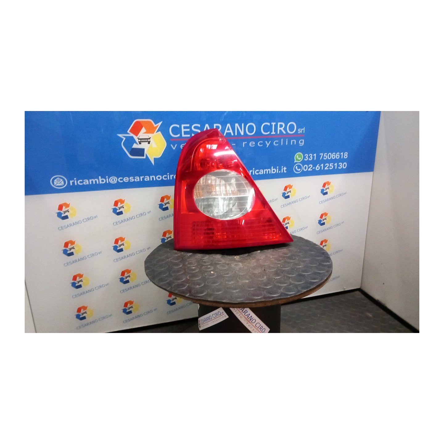 FANALE POST. SX. 104 RENAULT CLIO 2A SERIE (05/01-11/10) D7FG7 8200917488