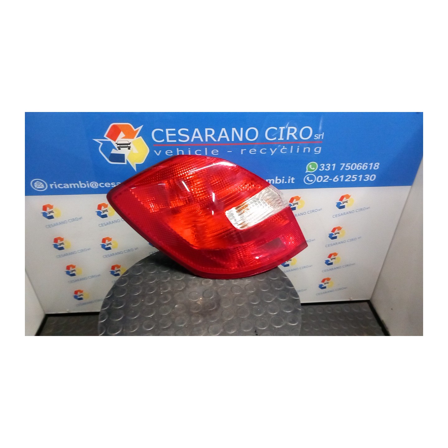 FANALE POST. SX. 083 SKODA FABIA (54) (04/07-03/15) CGP 5J6945111