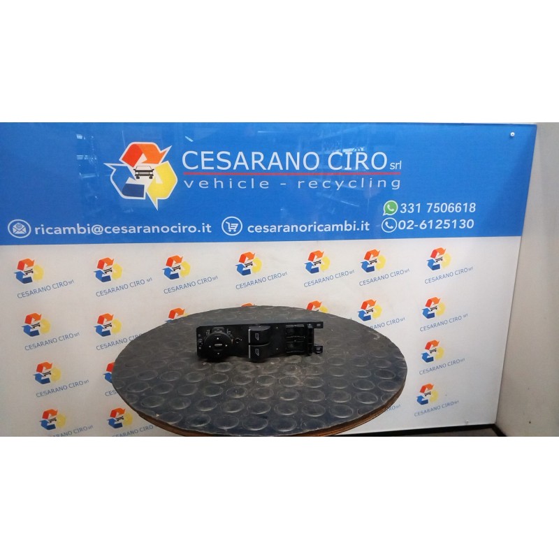 BLOCCO COMANDI ALZACRISTALLI E RETROVISORI EST. C/ALZACRISTALLI POST. ELETTR. 011 FORD FIESTA (CCN) (11/12-) STJC 2029540