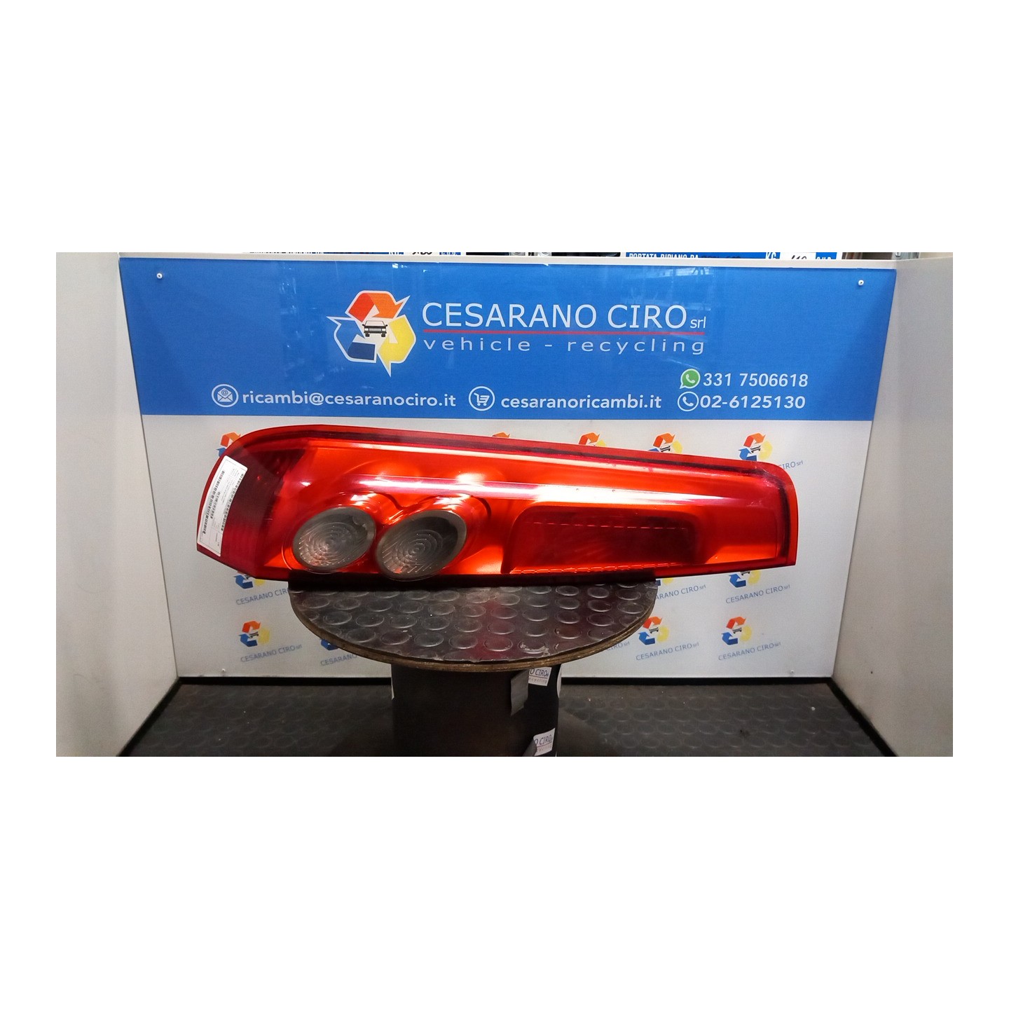 FANALE POST. SX. 060 FORD FIESTA (CBK) (12/05-12/08) FUJA 1432274