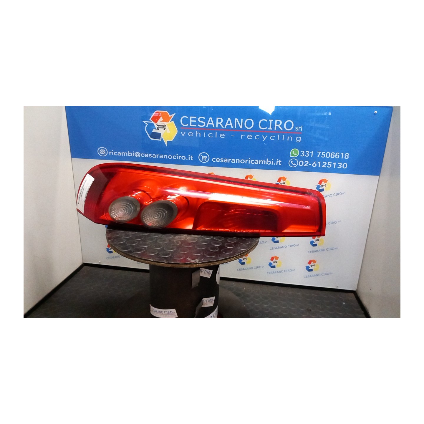 FANALE POST. SX. 060 FORD FIESTA (CBK) (12/05-12/08) FUJA 1432274