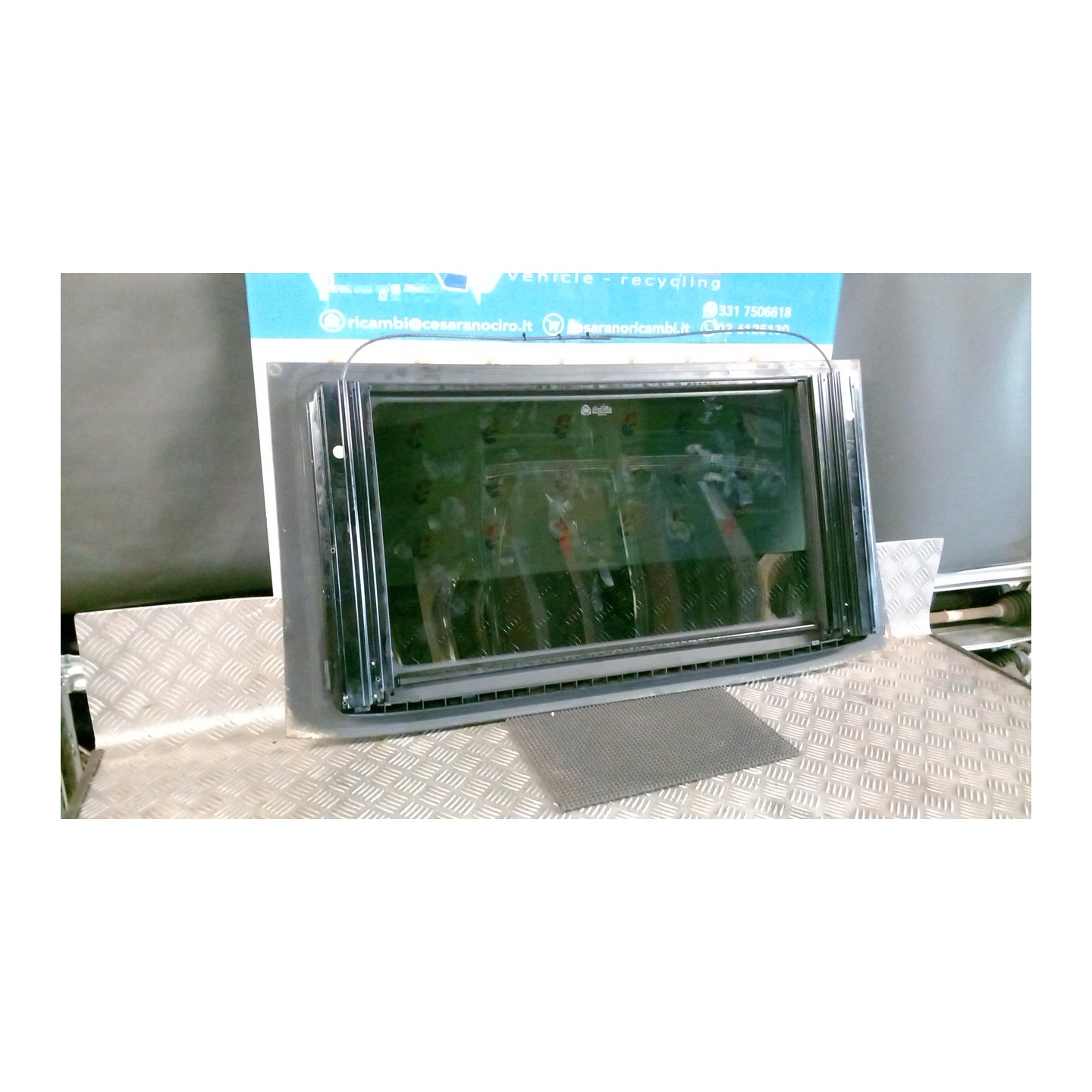 CRISTALLO ANT. TETTO APRIBILE 063 LANCIA YPSILON (TE) (06/03-09/06) 188A5000 77364258