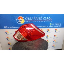 FANALE POST. DX. 102 TOYOTA RAV 4 3A SERIE (01/06-10/10) 2ADFTV 8155142091