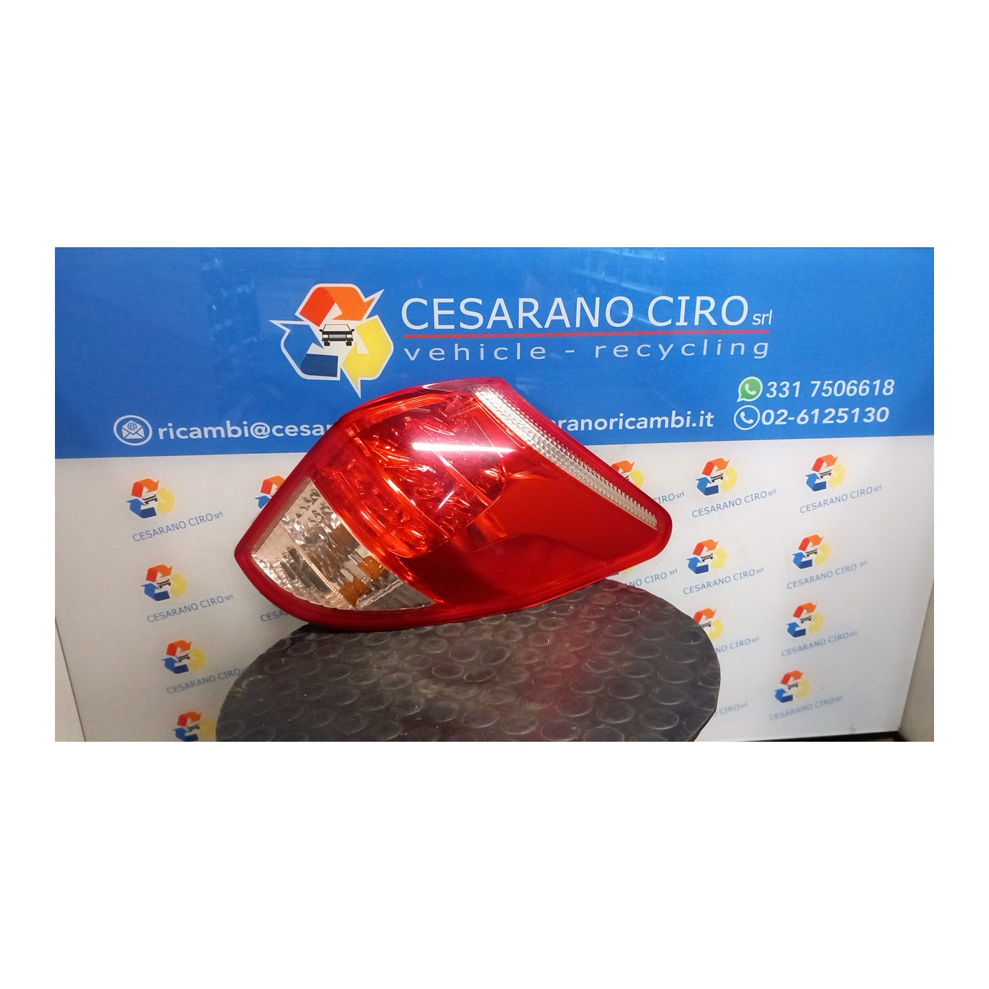 FANALE POST. DX. 102 TOYOTA RAV 4 3A SERIE (01/06-10/10) 2ADFTV 8155142091