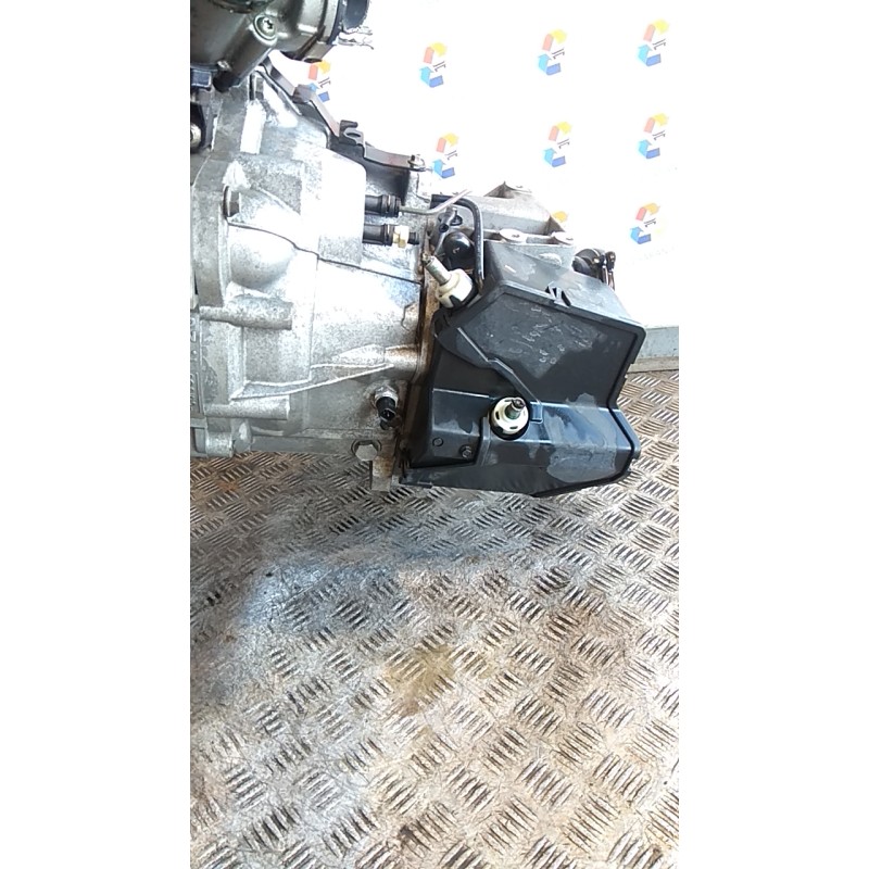 CAMBIO COMPL. 132 FORD FIESTA (CCN) (11/12-) STJC 2021598