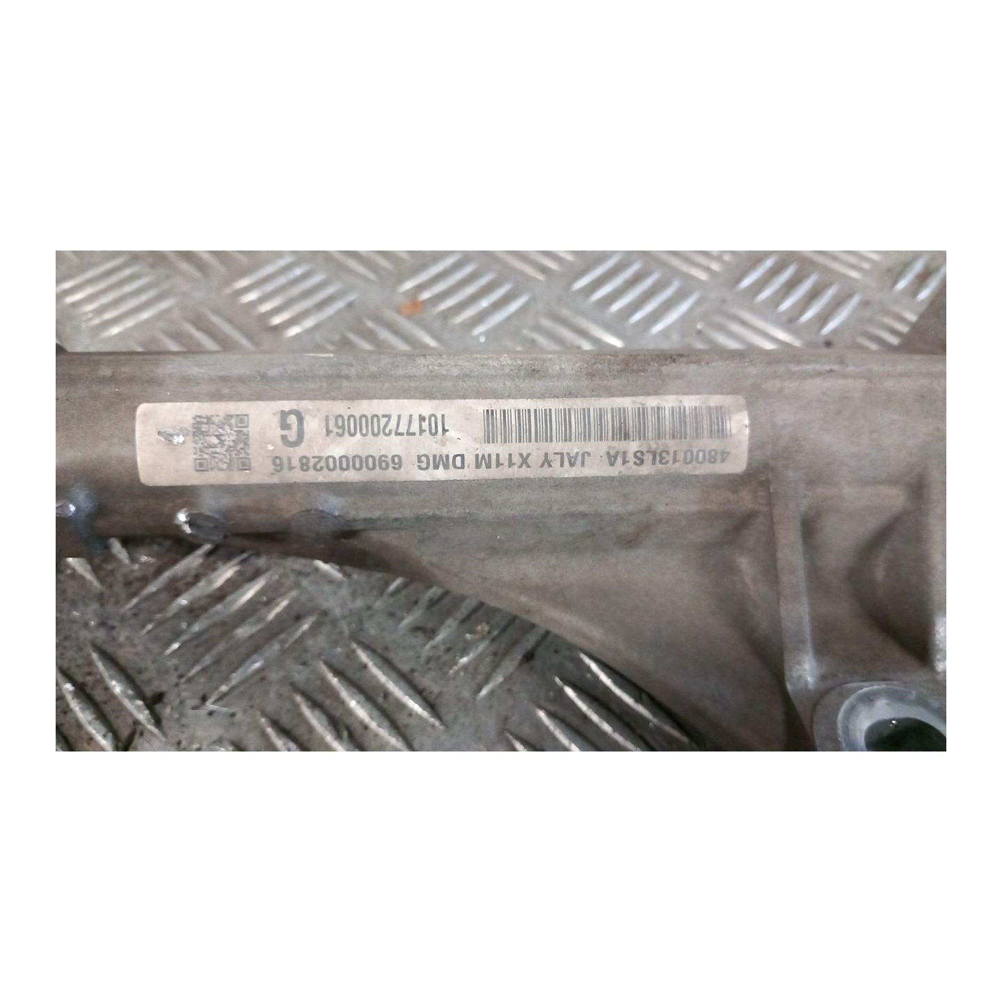 SCATOLA STERZO 083 NISSAN NV200 (M20) (10/09-) HR16 48001JX52A