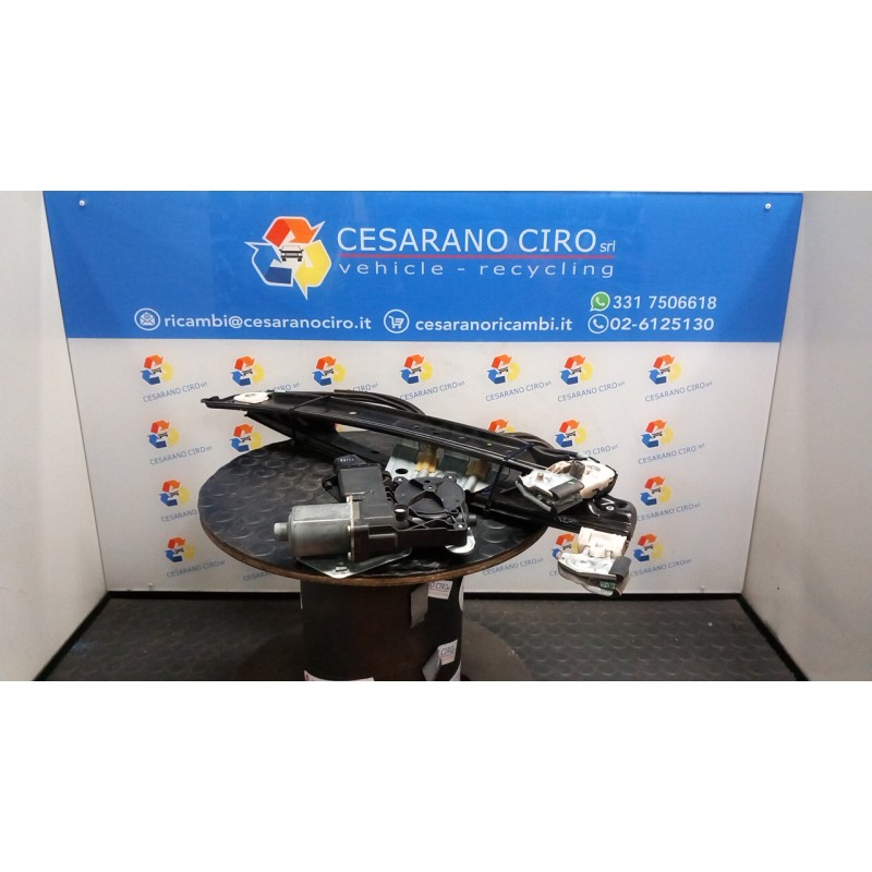 ALZACRISTALLO ELETTR. PORTA ANT. C/MOTORINO DX. 069 OPEL MERIVA (S10) (04/10-) A13DTE 95508038