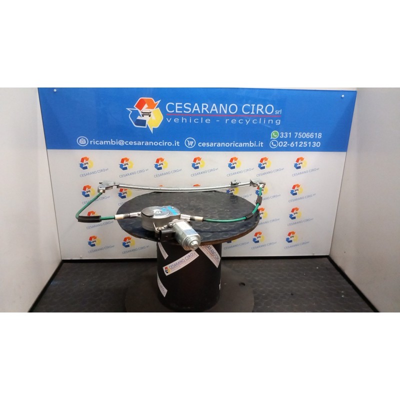 ALZACRISTALLO ELETTR. PORTA ANT. SX. 098 FIAT PUNTO 1A SERIE (11/93-10/99) 176B9000 46736435