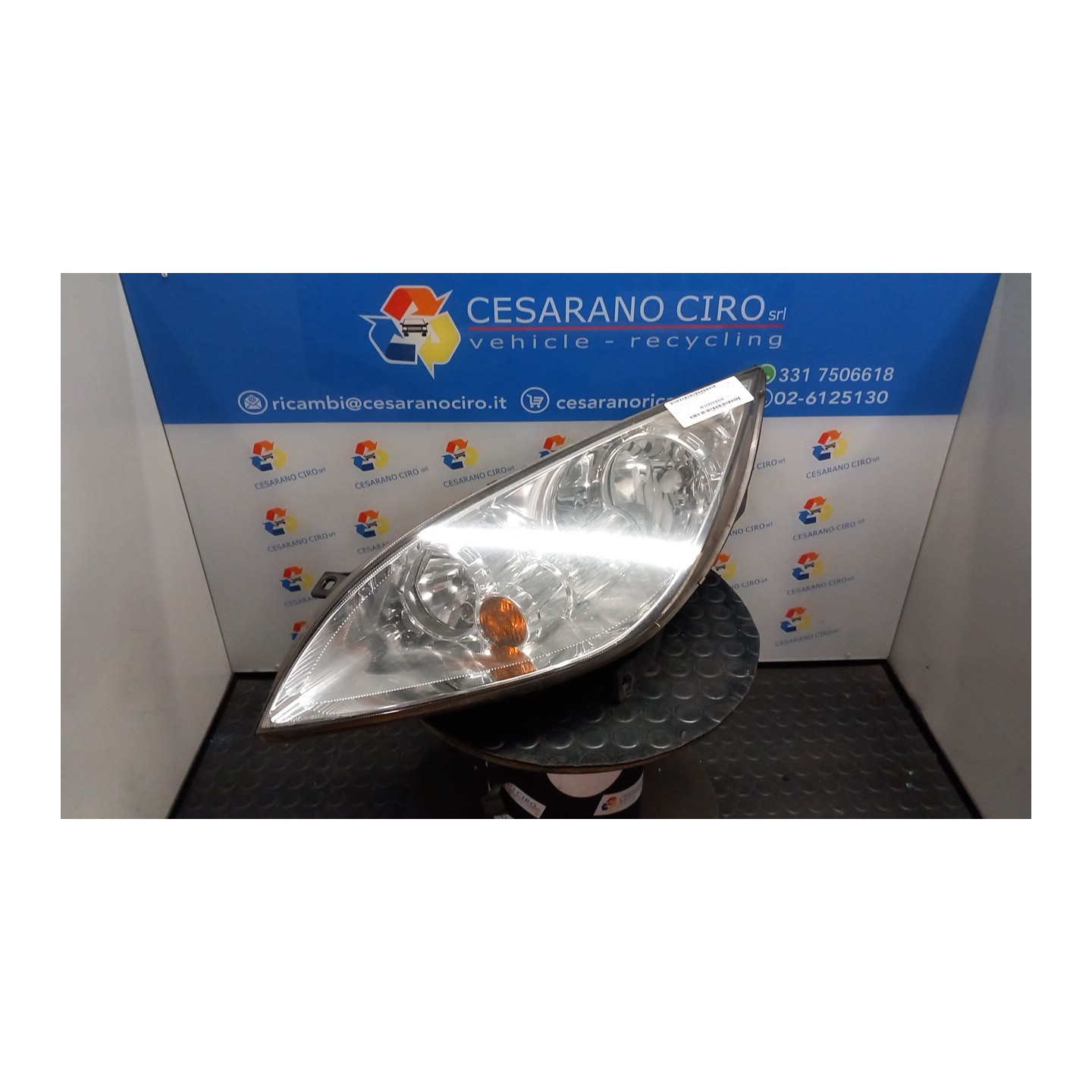 PROIETTORE SX. 096 MITSUBISHI COLT (06/04-12/09) 134910 MN186255