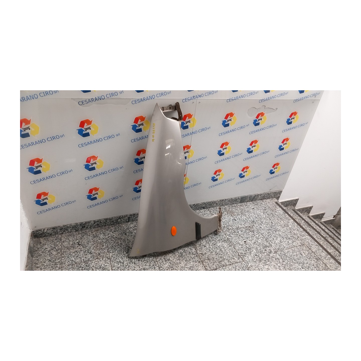 PARAFANGO ANT. DX. 052 FIAT PALIO (PY) (09/97-09/03) 188A4000 46519708