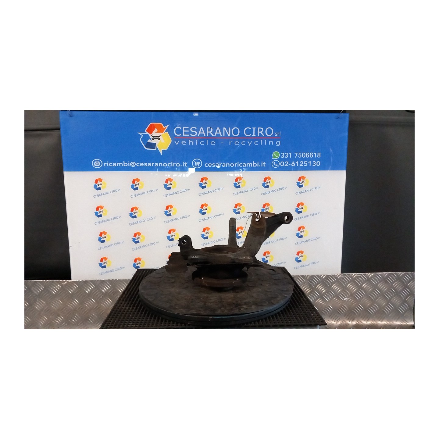 MONTANTE SOSP. ANT. SX. 048 FIAT PUNTO 1A SERIE (11/93-10/99) 176B9000 7770987