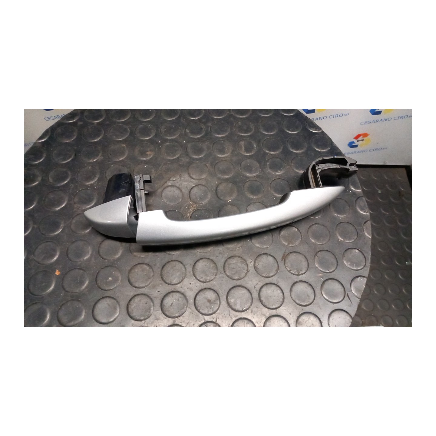 MANIGLIA PORTA POST. SX. 120 RENAULT CAPTUR 2A SERIE (10/19-10/24) H4MC6 806069819R