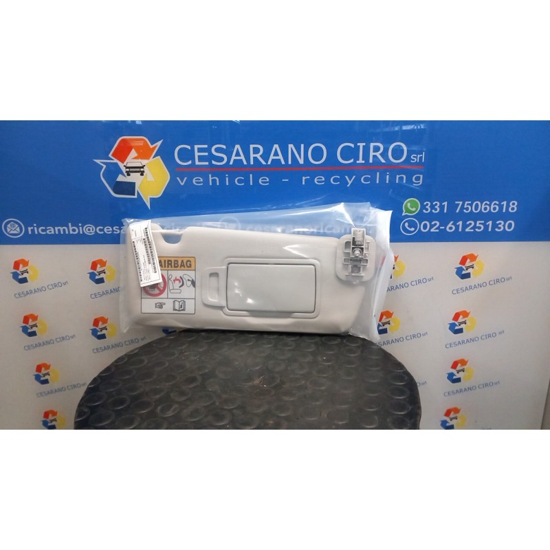 ALETTA PARASOLE PARABREZZA P/EQUIPAGG.EA1 DX. 005 RENAULT CAPTUR 2A SERIE (10/19-10/24) H4MC6 964009953R