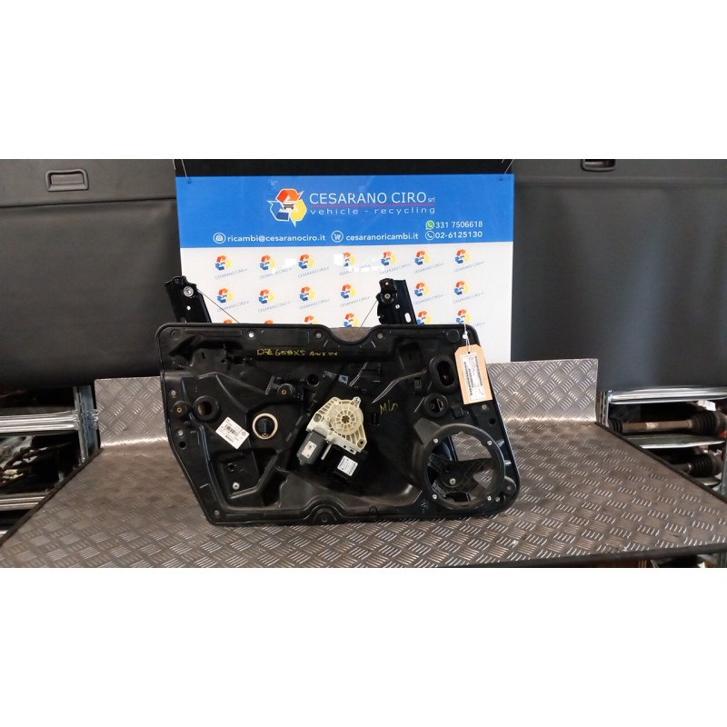 ALZACRISTALLO ELETTR. PORTA ANT. SX. 020 VOLKSWAGEN GOLF (5K/AJ) (09/08-) CAY 5K0837461D