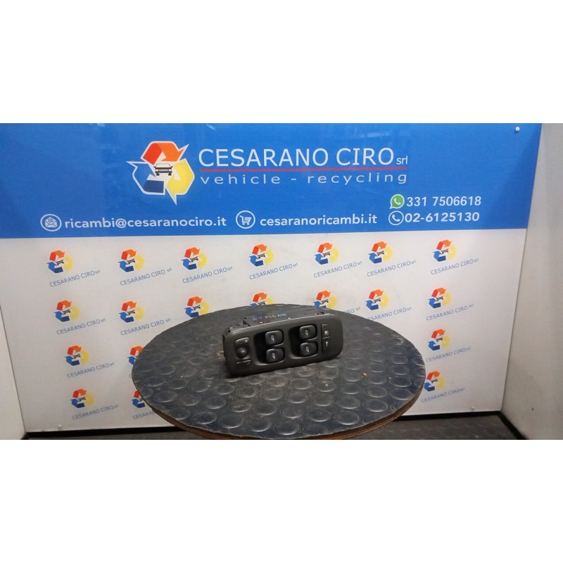 BLOCCO COMANDI ALZACRISTALLI E RETROVISORI EST. 028 VOLVO V70/XC70 (01/00-10/07) D5244T 31275226