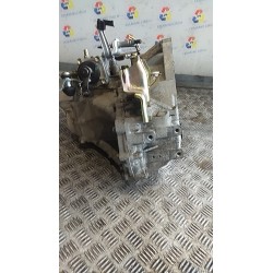 CAMBIO COMPL. 10-01- 038 TOYOTA YARIS (03/99-11/05)     (JPP) 1NDTV 303000D040